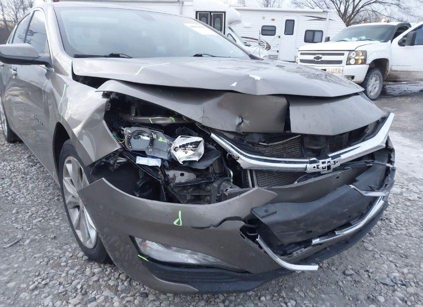 Photo 6 of 2020 Chevrolet Malibu FWD LT (VIN 1G1ZD5ST0LF089191)