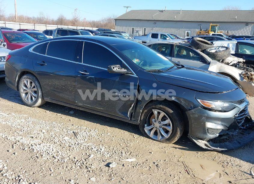 2020 Chevrolet Malibu FWD LT (VIN 1G1ZD5ST0LF095637) main photo