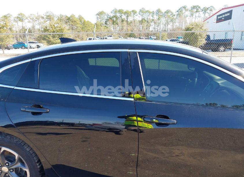 Photo 14 of 2020 Chevrolet Malibu FWD LT (VIN 1G1ZD5ST0LF107723)