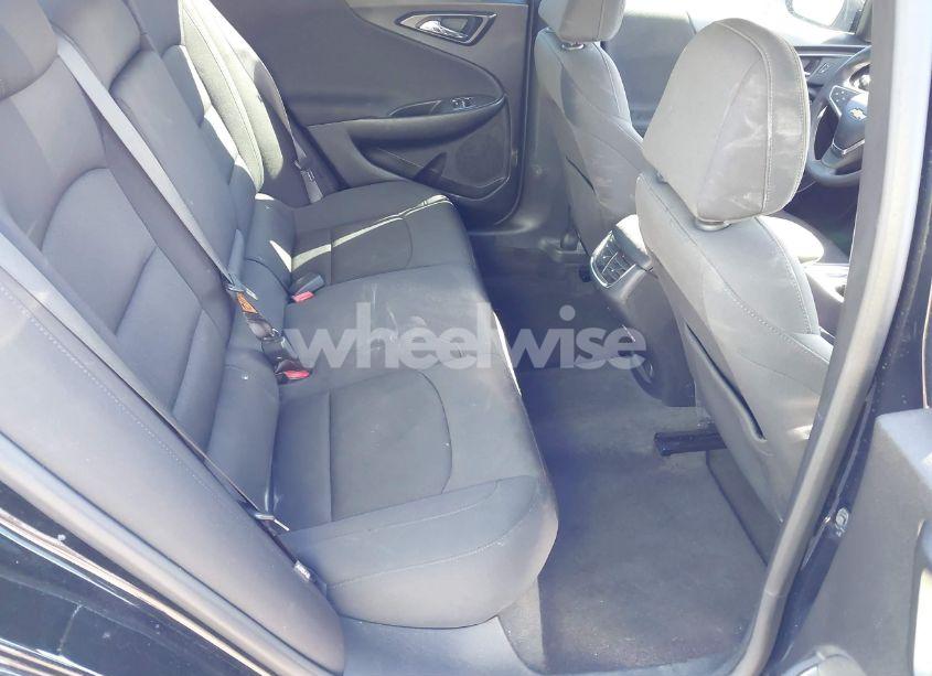 Photo 8 of 2020 Chevrolet Malibu FWD LT (VIN 1G1ZD5ST0LF107723)