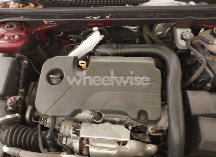 Photo 10 of 2020 Chevrolet Malibu FWD LT (VIN 1G1ZD5ST0LF129561)