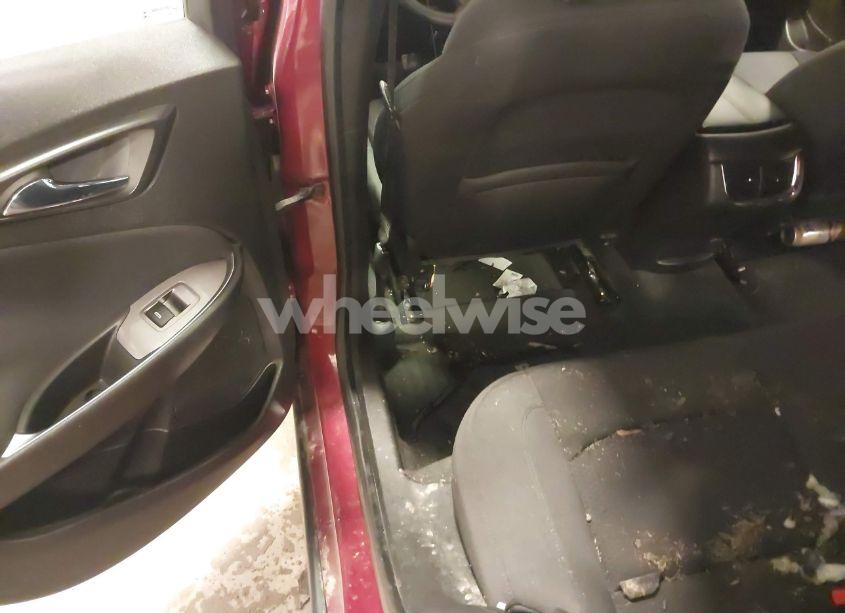 Photo 8 of 2020 Chevrolet Malibu FWD LT (VIN 1G1ZD5ST0LF129561)