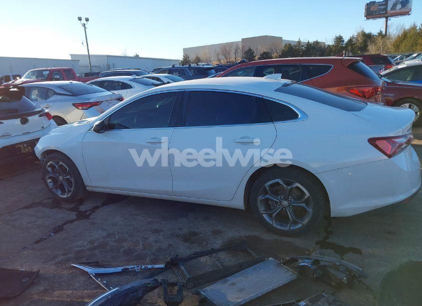 Photo 15 of 2021 Chevrolet Malibu FWD LT (VIN 1G1ZD5ST0MF006229)