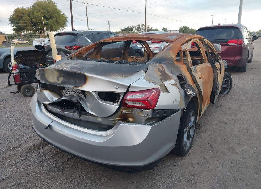 Photo 4 of 2021 Chevrolet Malibu FWD LT (VIN 1G1ZD5ST0MF023919)