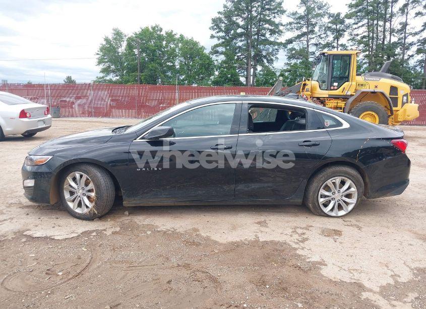 Photo 14 of 2021 Chevrolet Malibu FWD LT (VIN 1G1ZD5ST0MF025816)