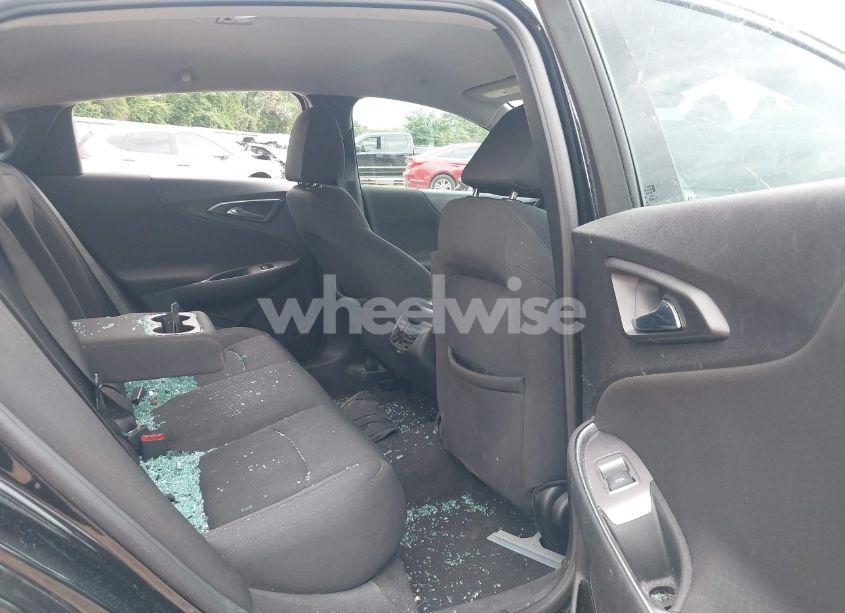 Photo 8 of 2021 Chevrolet Malibu FWD LT (VIN 1G1ZD5ST0MF025816)