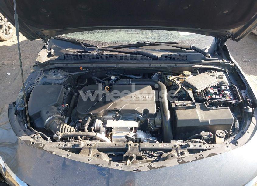 Photo 10 of 2021 Chevrolet Malibu FWD LT (VIN 1G1ZD5ST0MF029445)