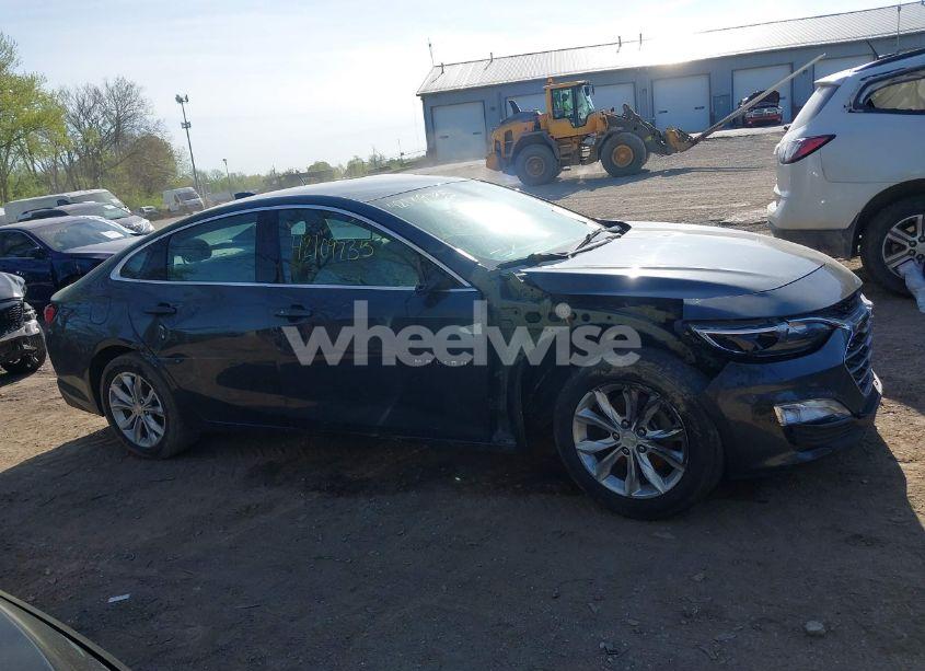 Photo 14 of 2021 Chevrolet Malibu FWD LT (VIN 1G1ZD5ST0MF029445)