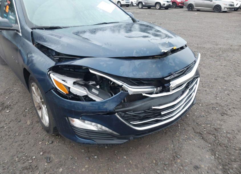 Photo 6 of 2021 Chevrolet Malibu FWD LT (VIN 1G1ZD5ST0MF029722)