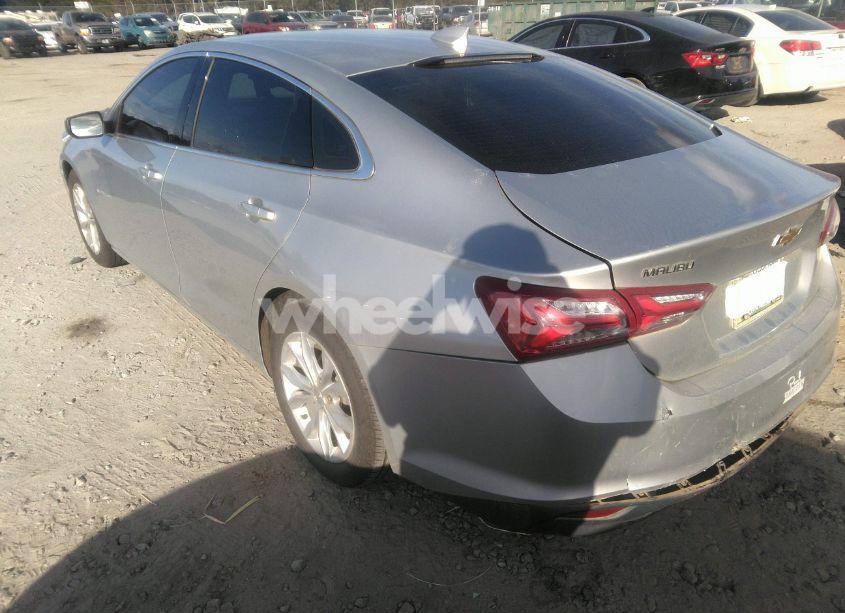 Photo 3 of 2021 Chevrolet Malibu FWD LT (VIN 1G1ZD5ST0MF051624)