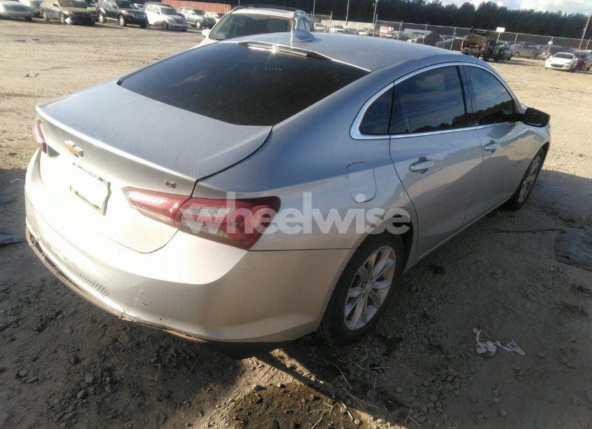 Photo 4 of 2021 Chevrolet Malibu FWD LT (VIN 1G1ZD5ST0MF051624)