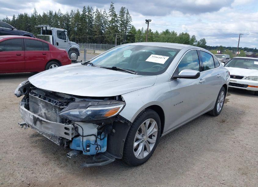 Photo 2 of 2021 Chevrolet Malibu FWD LT (VIN 1G1ZD5ST0MF060727)