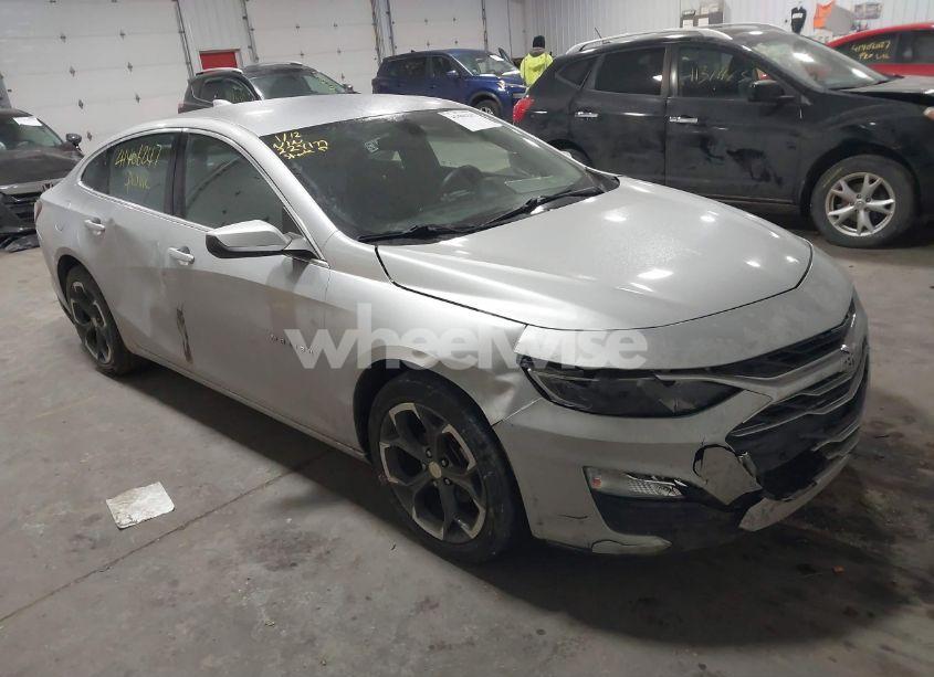 2021 Chevrolet Malibu FWD LT (VIN 1G1ZD5ST0MF060923) main photo