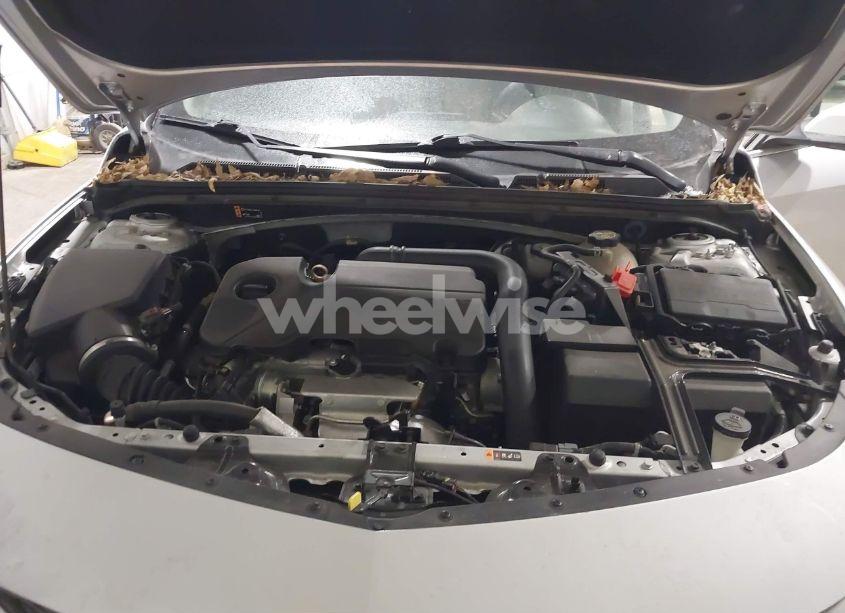 Photo 10 of 2021 Chevrolet Malibu FWD LT (VIN 1G1ZD5ST0MF060923)