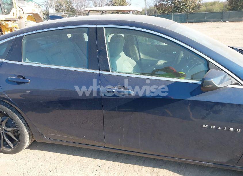 Photo 14 of 2021 Chevrolet Malibu FWD LT (VIN 1G1ZD5ST0MF065264)