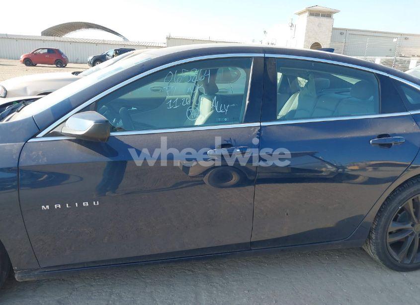 Photo 15 of 2021 Chevrolet Malibu FWD LT (VIN 1G1ZD5ST0MF065264)