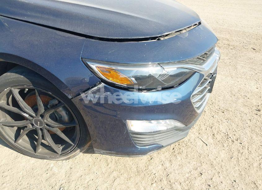 Photo 6 of 2021 Chevrolet Malibu FWD LT (VIN 1G1ZD5ST0MF065264)