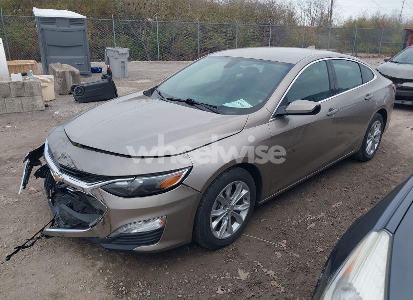 Photo 2 of 2022 Chevrolet Malibu FWD LT (VIN 1G1ZD5ST0NF118899)