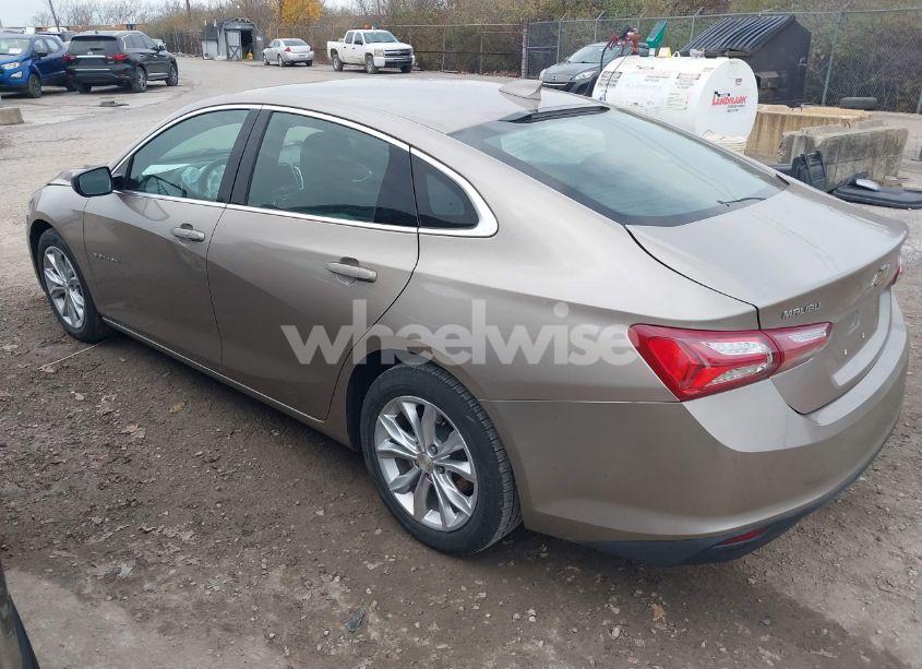 Photo 3 of 2022 Chevrolet Malibu FWD LT (VIN 1G1ZD5ST0NF118899)