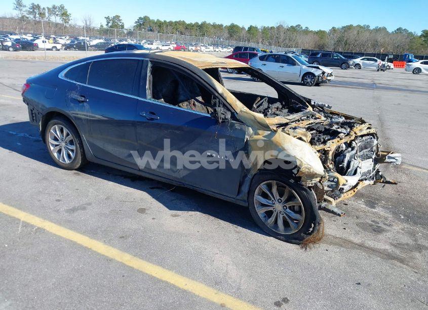 2022 Chevrolet Malibu FWD LT (VIN 1G1ZD5ST0NF119423) main photo