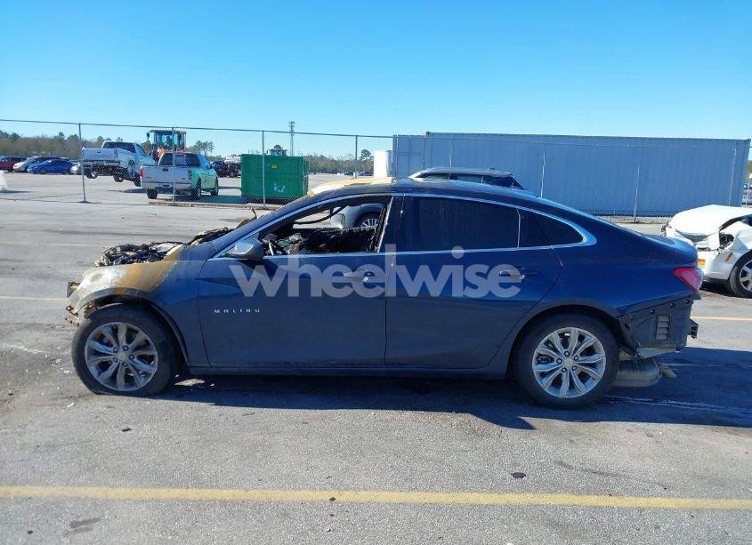 Photo 13 of 2022 Chevrolet Malibu FWD LT (VIN 1G1ZD5ST0NF119423)