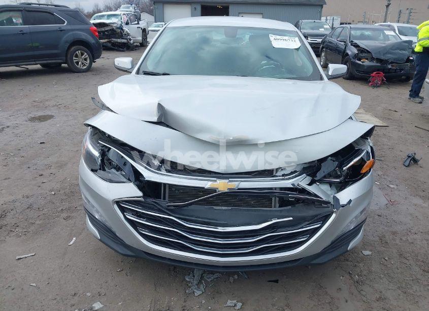 Photo 12 of 2022 Chevrolet Malibu FWD LT (VIN 1G1ZD5ST0NF148145)