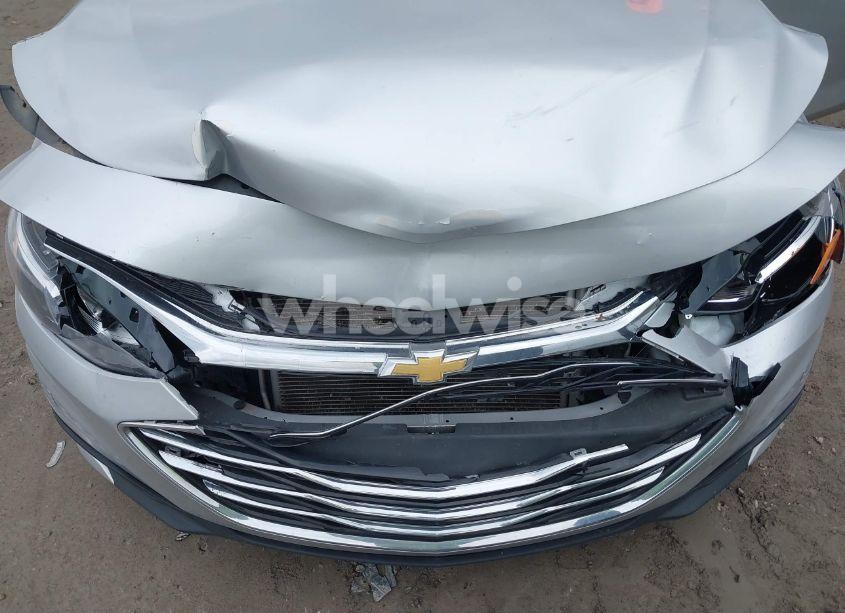 Photo 6 of 2022 Chevrolet Malibu FWD LT (VIN 1G1ZD5ST0NF148145)