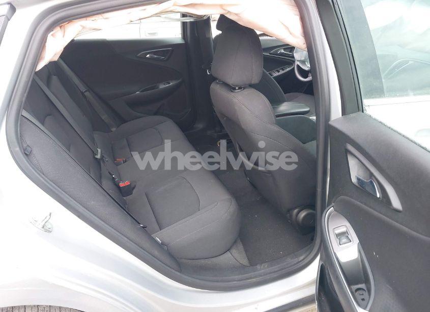 Photo 8 of 2022 Chevrolet Malibu FWD LT (VIN 1G1ZD5ST0NF148145)