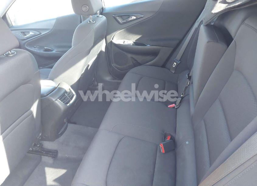Photo 8 of 2022 Chevrolet Malibu FWD LT (VIN 1G1ZD5ST0NF154804)