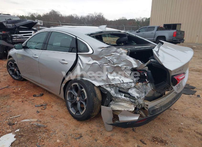Photo 3 of 2022 Chevrolet Malibu FWD LT (VIN 1G1ZD5ST0NF171389)