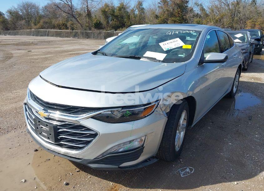 Photo 2 of 2022 Chevrolet Malibu FWD LT (VIN 1G1ZD5ST0NF175152)