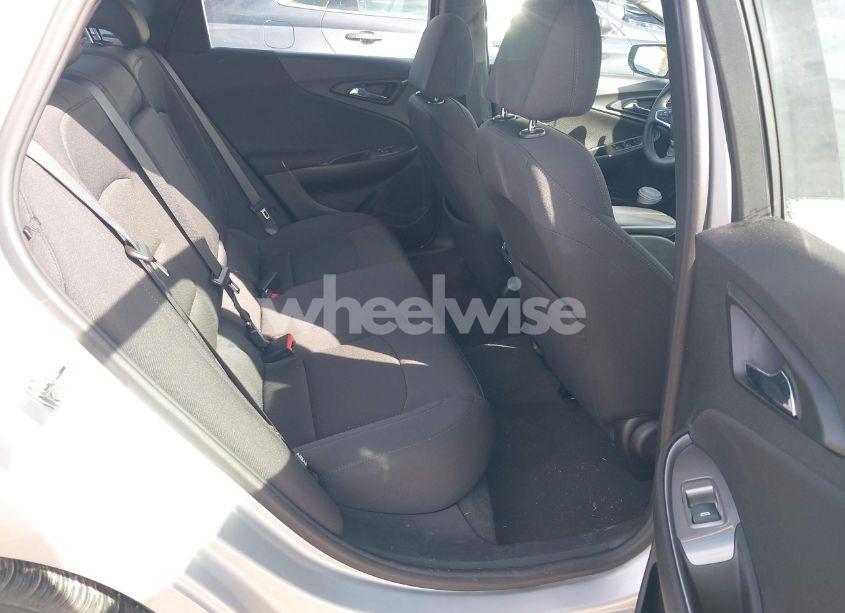 Photo 8 of 2022 Chevrolet Malibu FWD LT (VIN 1G1ZD5ST0NF175152)