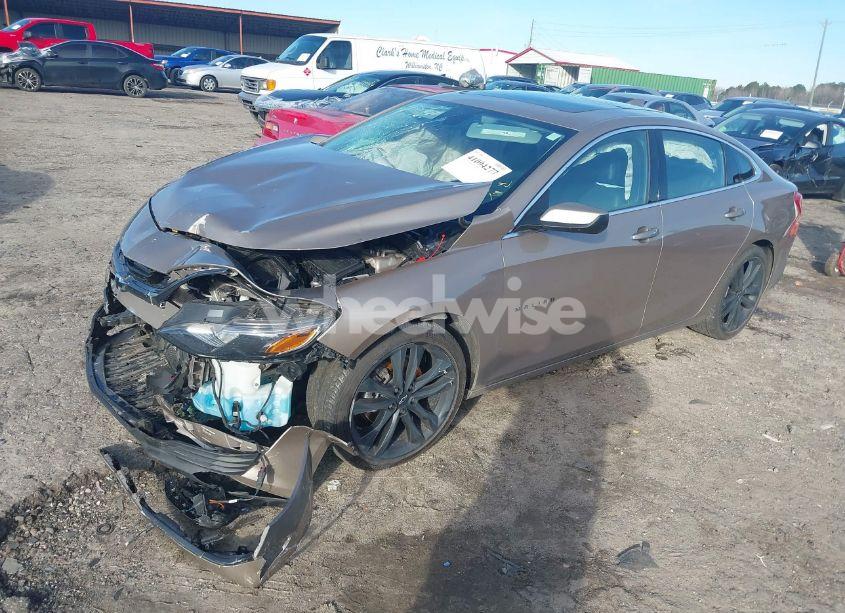 Photo 2 of 2022 Chevrolet Malibu FWD LT (VIN 1G1ZD5ST0NF213222)