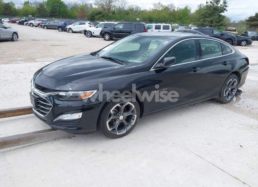 Photo 2 of 2023 Chevrolet Malibu FWD 1LT (VIN 1G1ZD5ST0PF117139)