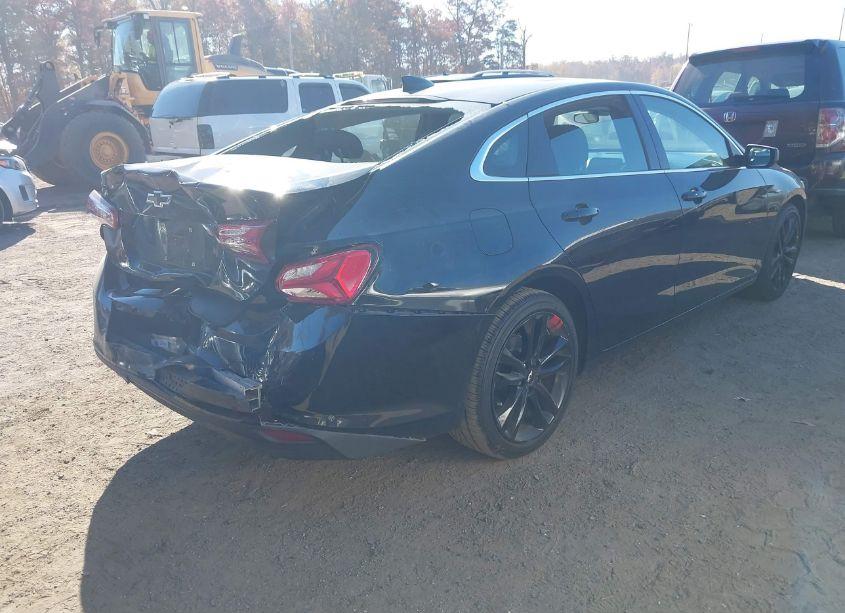 Photo 4 of 2023 Chevrolet Malibu FWD 1LT (VIN 1G1ZD5ST0PF126939)