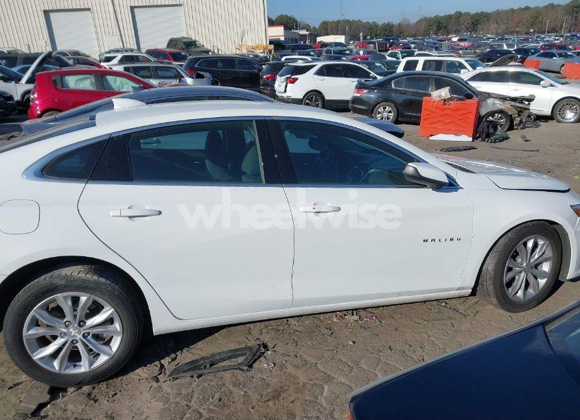 Photo 13 of 2023 Chevrolet Malibu FWD 1LT (VIN 1G1ZD5ST0PF135026)