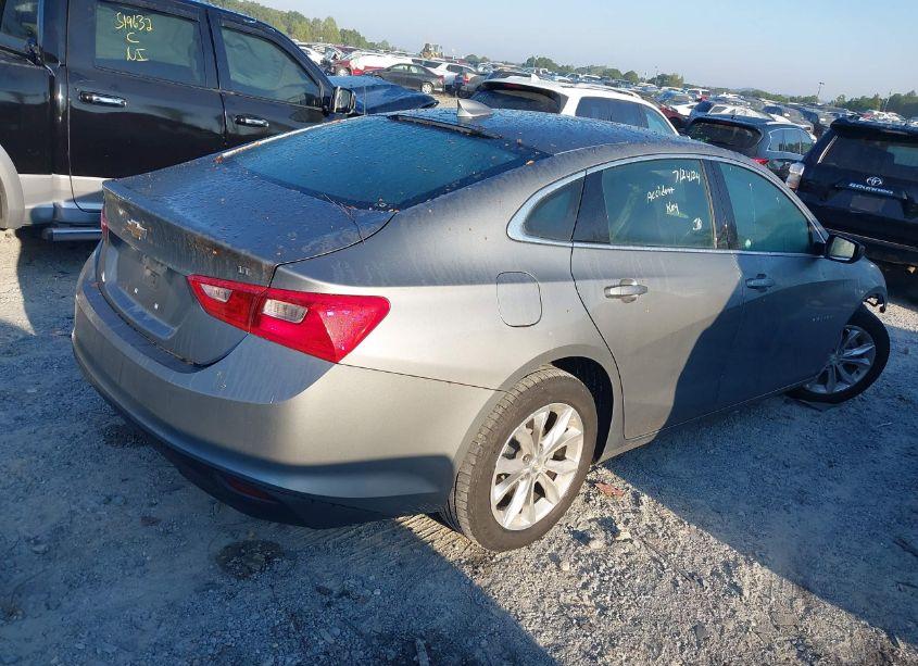 Photo 4 of 2023 Chevrolet Malibu FWD 1LT (VIN 1G1ZD5ST0PF188664)