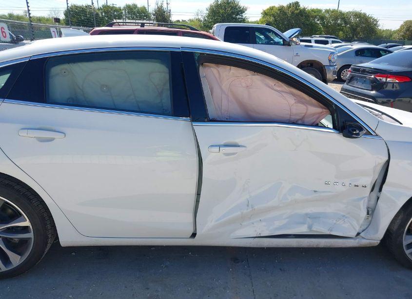 Photo 13 of 2023 Chevrolet Malibu FWD 1LT (VIN 1G1ZD5ST0PF198756)
