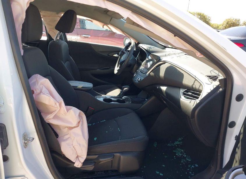Photo 5 of 2023 Chevrolet Malibu FWD 1LT (VIN 1G1ZD5ST0PF198756)