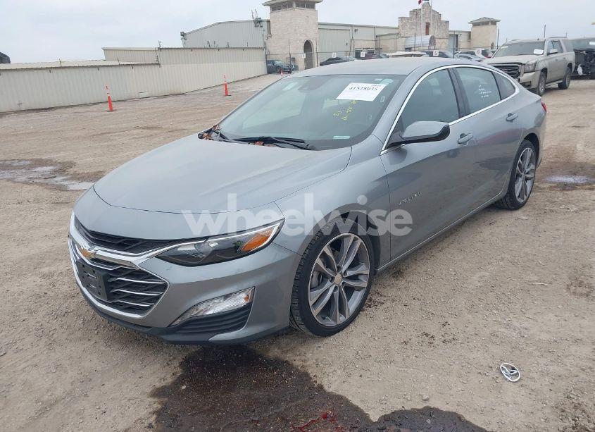 Photo 2 of 2023 Chevrolet Malibu FWD 1LT (VIN 1G1ZD5ST0PF212882)