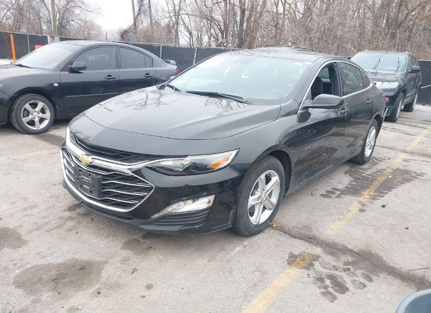Photo 2 of 2023 Chevrolet Malibu FWD 1LT (VIN 1G1ZD5ST0PF215913)