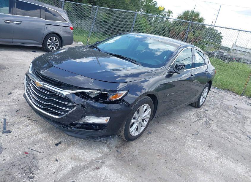 Photo 2 of 2023 Chevrolet Malibu FWD 1LT (VIN 1G1ZD5ST0PF220903)