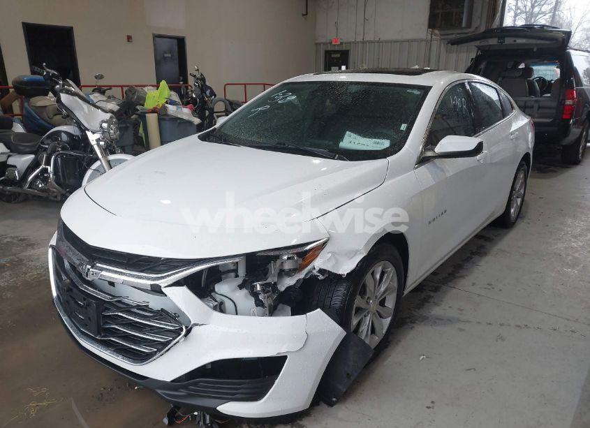 Photo 2 of 2023 Chevrolet Malibu FWD 1LT (VIN 1G1ZD5ST0PF226376)