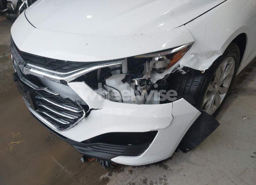 Photo 6 of 2023 Chevrolet Malibu FWD 1LT (VIN 1G1ZD5ST0PF226376)