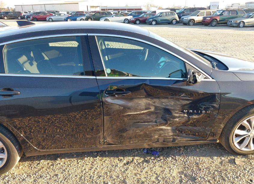 Photo 13 of 2023 Chevrolet Malibu FWD 1LT (VIN 1G1ZD5ST0PF231366)