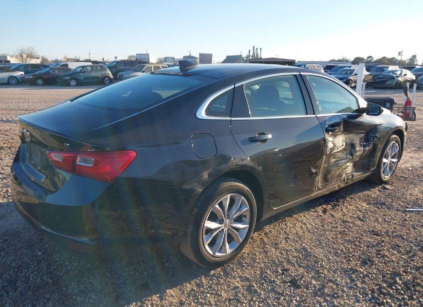 Photo 4 of 2023 Chevrolet Malibu FWD 1LT (VIN 1G1ZD5ST0PF231366)