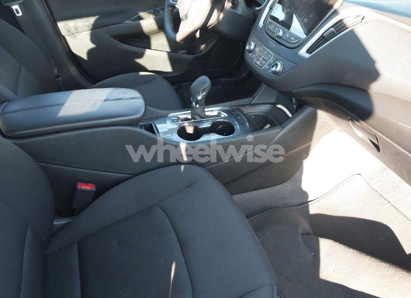 Photo 5 of 2023 Chevrolet Malibu FWD 1LT (VIN 1G1ZD5ST0PF238320)