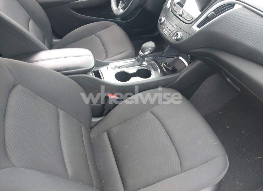 Photo 5 of 2023 Chevrolet Malibu FWD 1LT (VIN 1G1ZD5ST0PF239743)