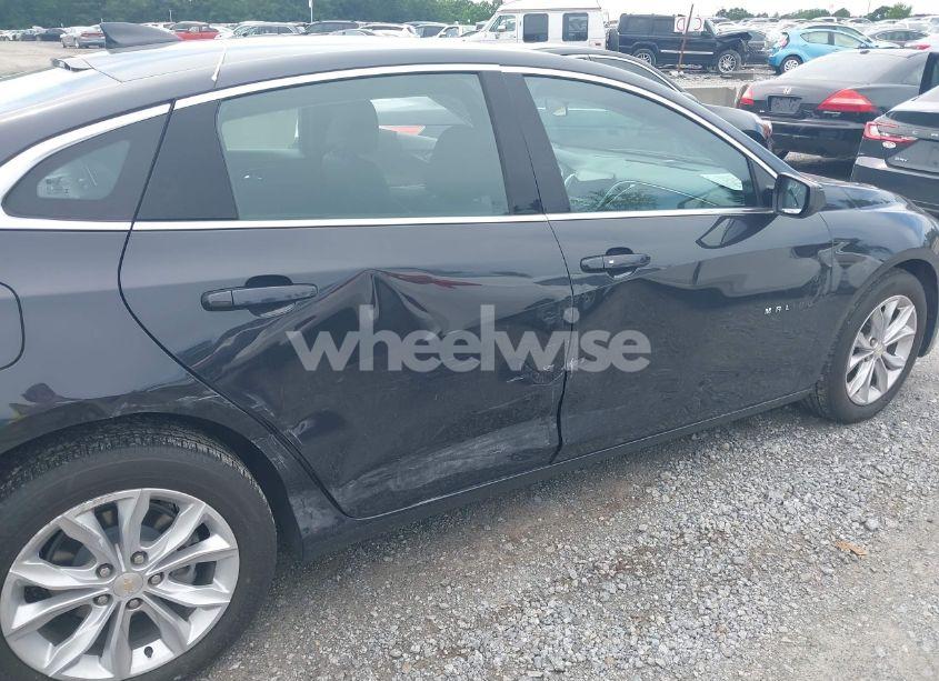 Photo 6 of 2023 Chevrolet Malibu FWD 1LT (VIN 1G1ZD5ST0PF239743)