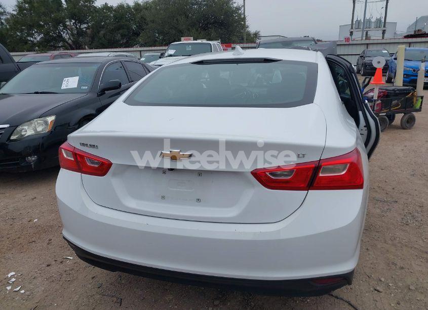 Photo 16 of 2023 Chevrolet Malibu FWD 1LT (VIN 1G1ZD5ST0PF241170)